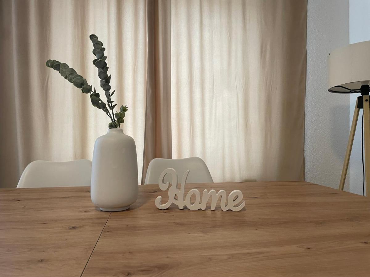 Lucky Stays Ls07 - Vollausstattung - Zentrum - Aufzug - Grosse Kueche - 2 Zimmer - Smart-Tv ماغديبورغ المظهر الخارجي الصورة